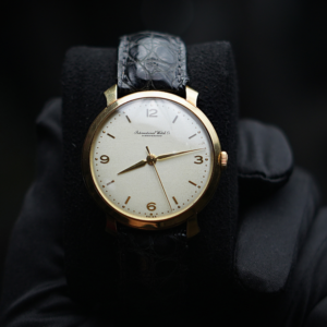 Shark Fin Fancy Lugs