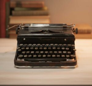 Royal Quite Series Typewriter