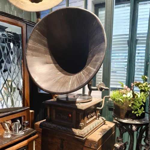 Gramophone Wooden Base